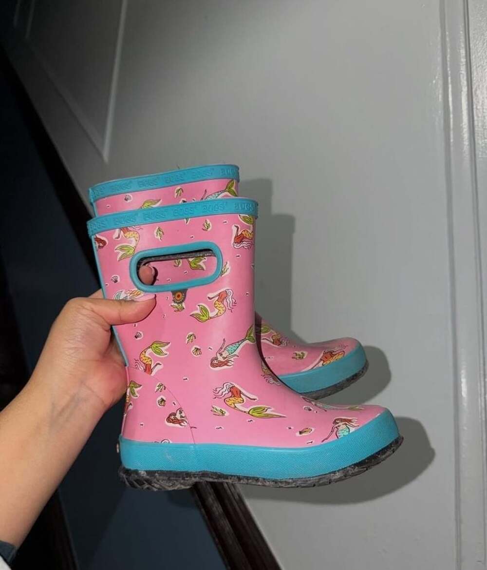 Bogs Kids Skipper Mermaid Rain Boot Pink Multi Size 12